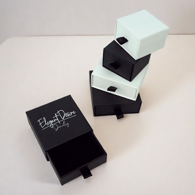 カスタム ロゴ 熱銀 紙 スタンプ 引き出し ボックス 宝石 梱包 プレゼント ボックス リボン